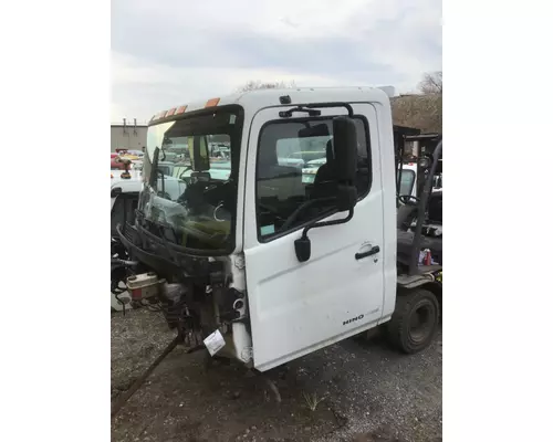 HINO 268 Cab