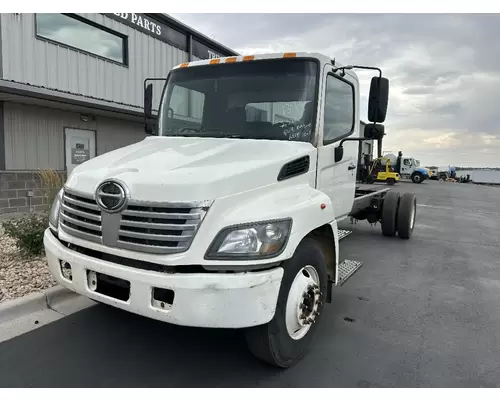 HINO 268 Cab