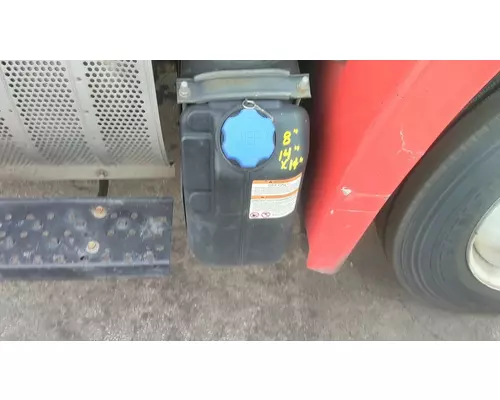 HINO 268 DEF TANK