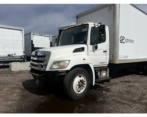 HINO 268 DEF Tank