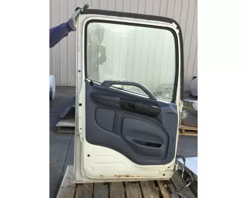 HINO 268 DOOR ASSEMBLY, FRONT