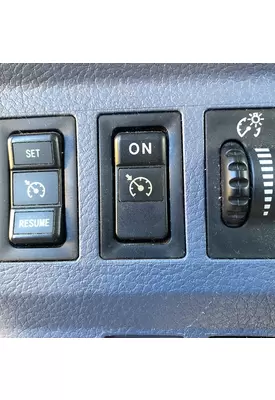 HINO 268 Dash/Console Switch