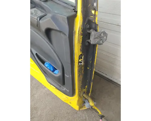 HINO 268 Door Assembly, Front