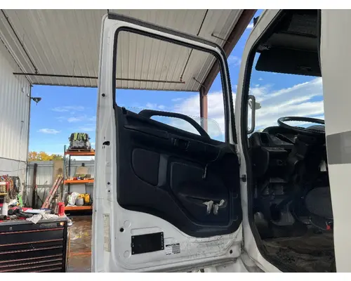 HINO 268 Door Assembly, Front