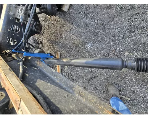 HINO 268 Drive Shaft, Rear