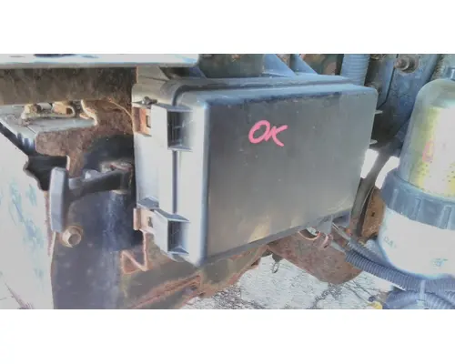 HINO 268 FUSE BOX