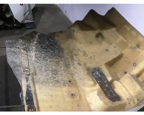 HINO 268 Fender Extension