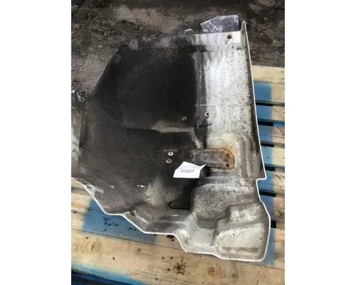 HINO 268 Fender Extension