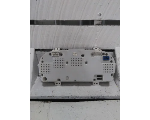 HINO 268 GAUGE CLUSTER