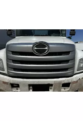 HINO 268 Grille