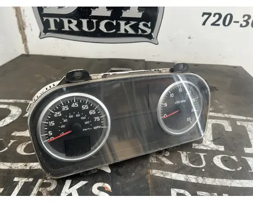 HINO 268 Instrument Cluster