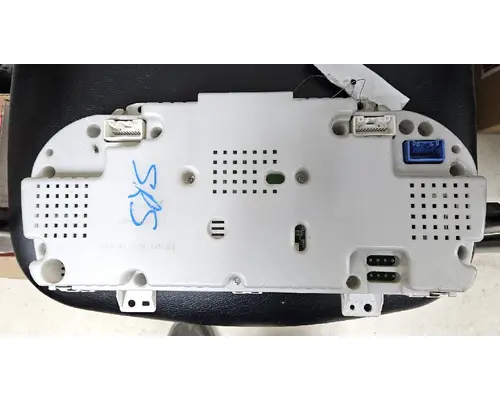 HINO 268 Instrument Cluster