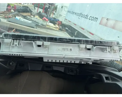 HINO 268 Instrument Cluster