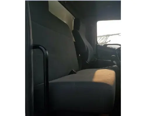 HINO 268 SEAT, FRONT