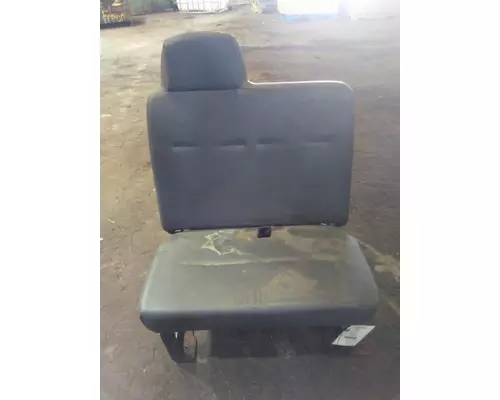 HINO 268 SEAT, FRONT