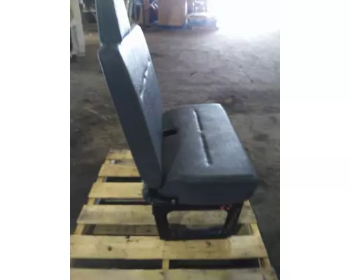 HINO 268 SEAT, FRONT