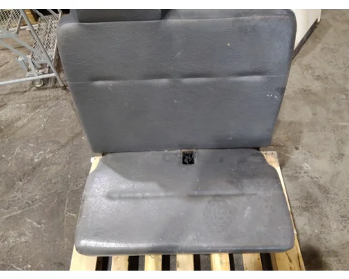HINO 268 SEAT, FRONT