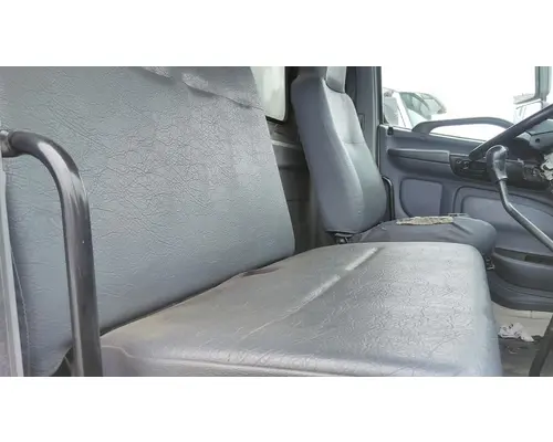 HINO 268 SEAT, FRONT