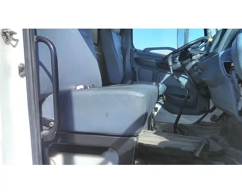HINO 268 SEAT, FRONT
