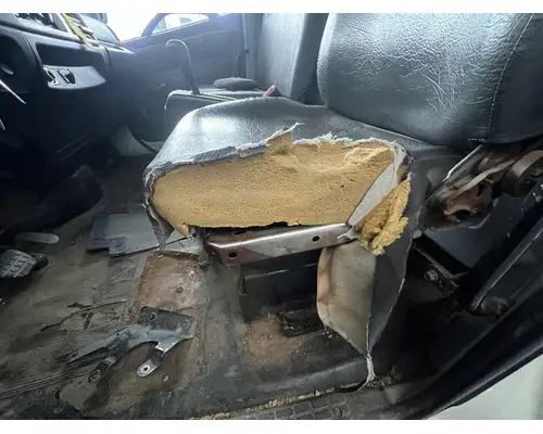 HINO 268 Seat, Front
