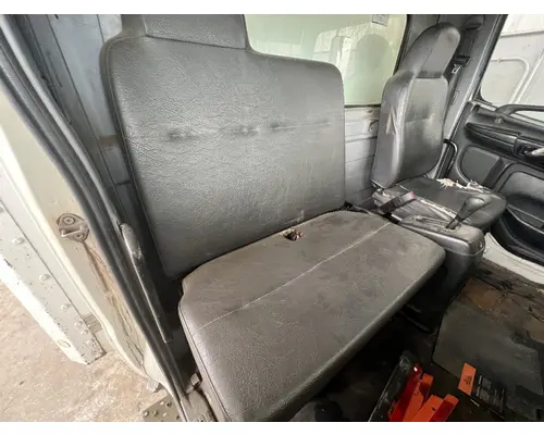HINO 268 Seat, Front