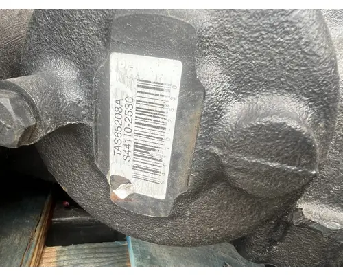 HINO 268 Steering Gear  Rack