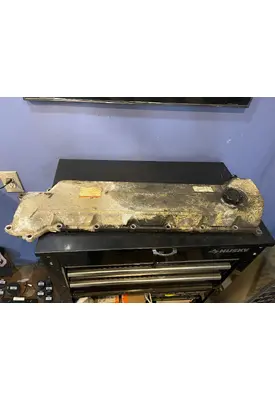HINO 268 Valve Cover