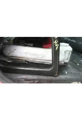 HINO 268 WINDSHIELD WASHER RESERVOIR
