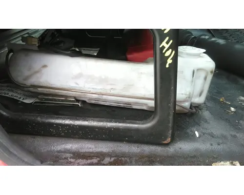 HINO 268 WINDSHIELD WASHER RESERVOIR