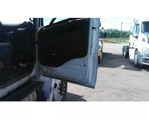 HINO 338 2005-2021 DOOR ASSEMBLY, FRONT