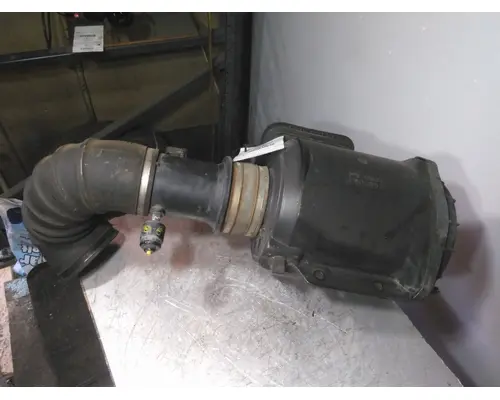 HINO 338 AIR CLEANER