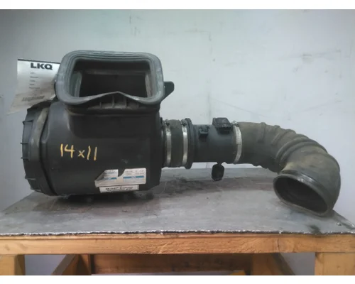 HINO 338 AIR CLEANER