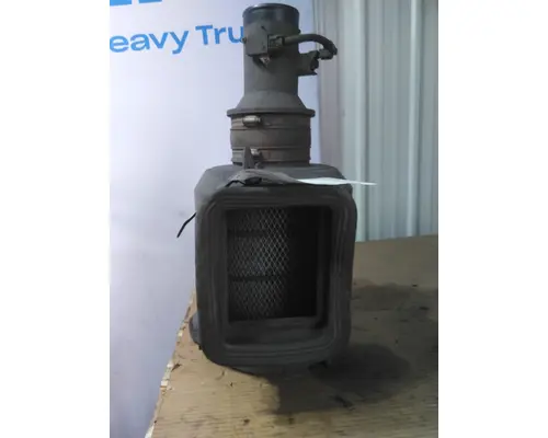 HINO 338 AIR CLEANER