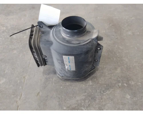 HINO 338 AIR CLEANER