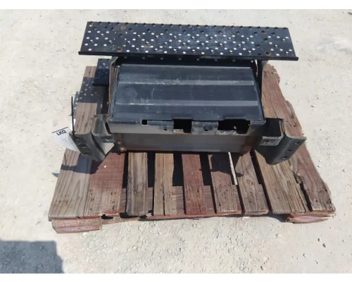 HINO 338 BATTERY BOX