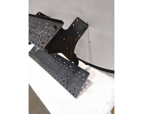 HINO 338 CAB STEP