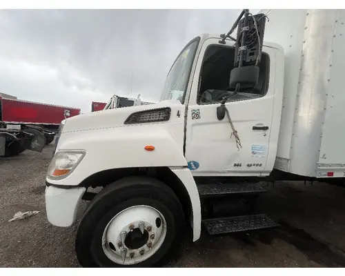 HINO 338 Cab