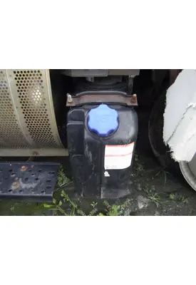 HINO 338 DEF TANK