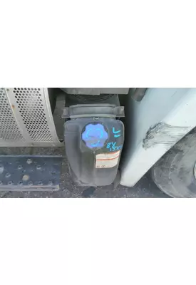 HINO 338 DEF TANK