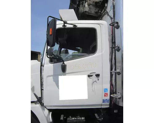 HINO 338 DOOR ASSEMBLY, FRONT