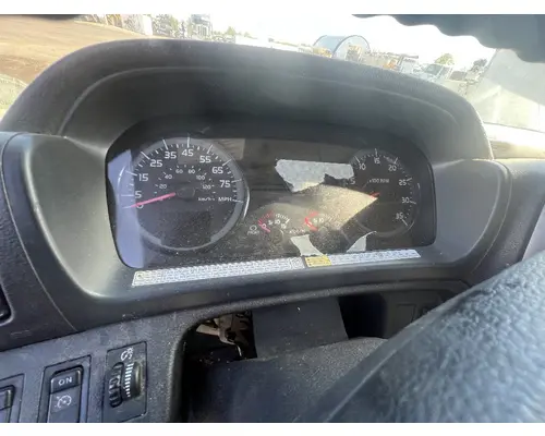 HINO 338 Instrument Cluster