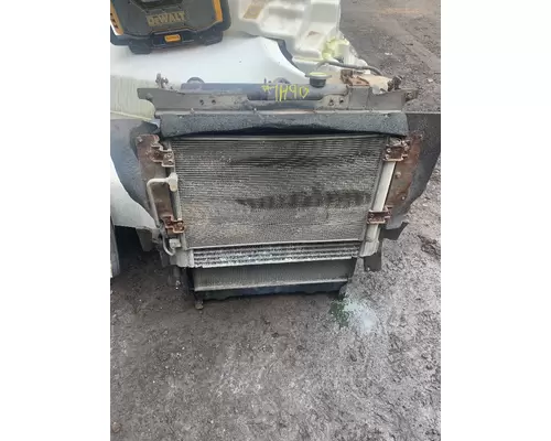 HINO 338 Radiator