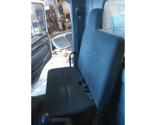 HINO 338 SEAT, FRONT