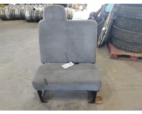 HINO 338 SEAT, FRONT