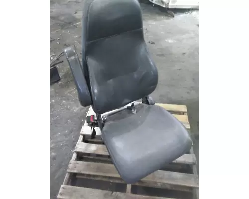 HINO 338 SEAT, FRONT