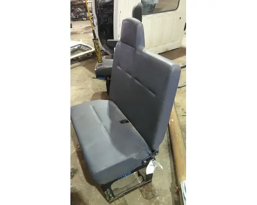 HINO 338 SEAT, FRONT
