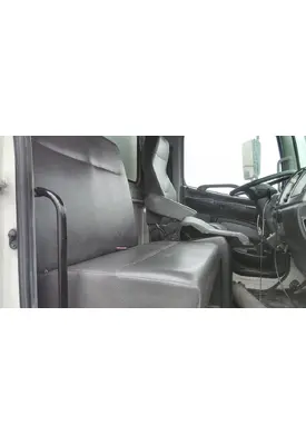HINO 338 SEAT, FRONT