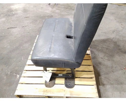 HINO 338 SEAT, FRONT