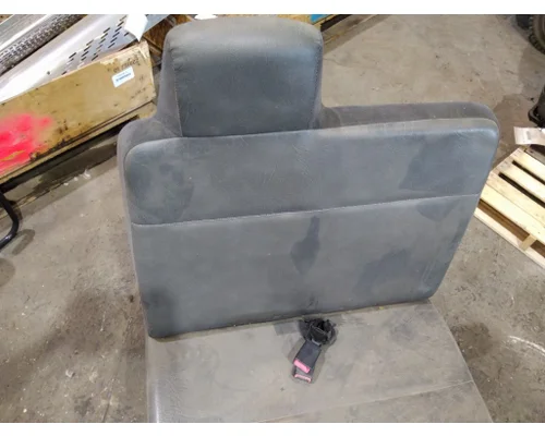HINO 338 SEAT, FRONT
