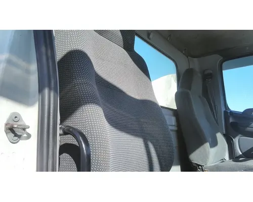 HINO 338 SEAT, FRONT